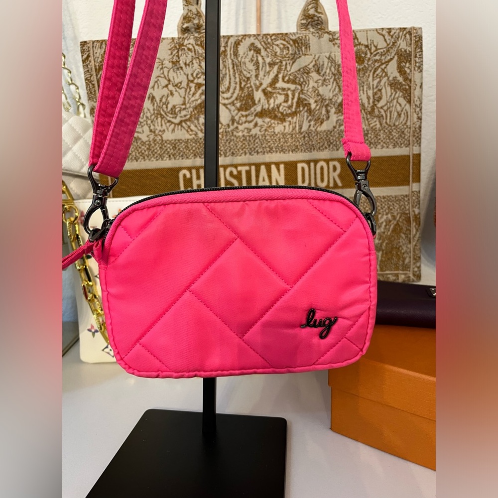 Lug - RFID Convertable Crossbody to Belt Bag